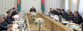 Действовать сообща